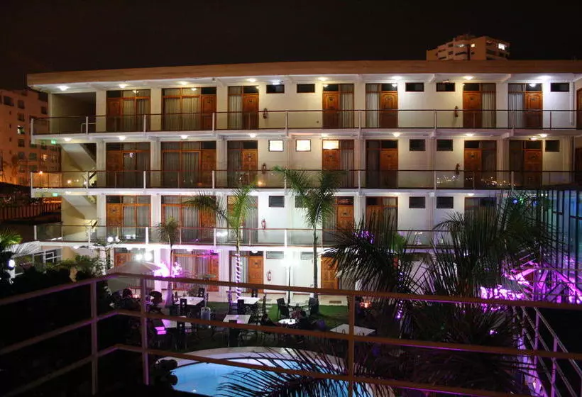 Hotel Divasto