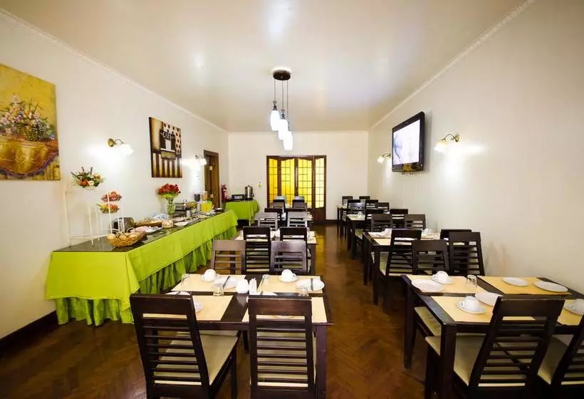 Hotel Divasto