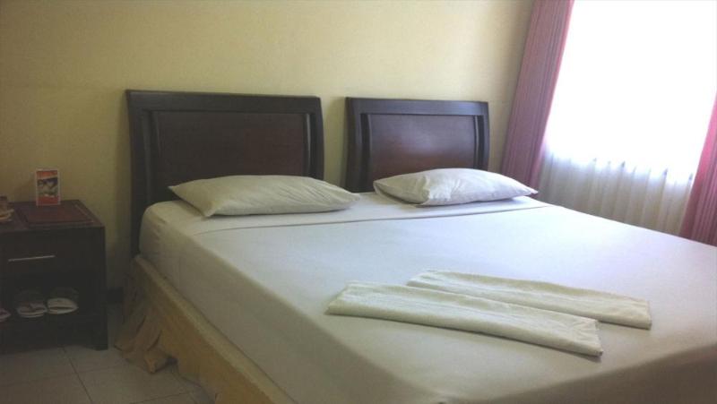 בית מלון כפרי Grand Cempaka Resort