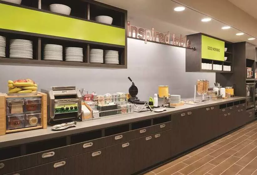 ホテル Home2 Suites Iowa City Coralville