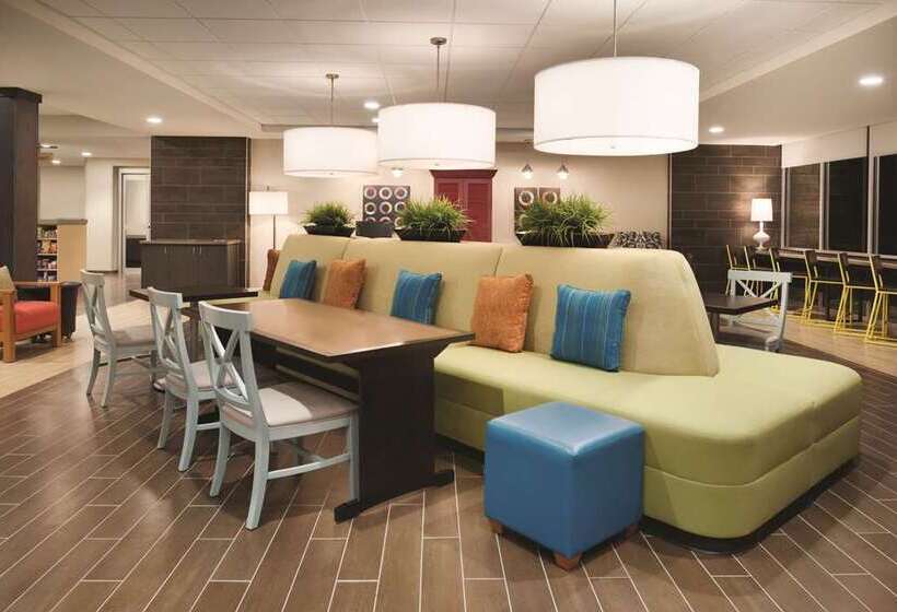 ホテル Home2 Suites Iowa City Coralville