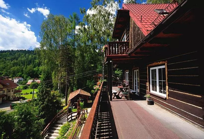 هتل Marsjanka