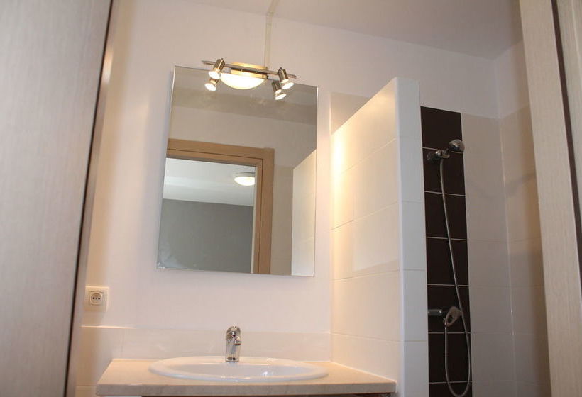 ホテル Résidence Luna