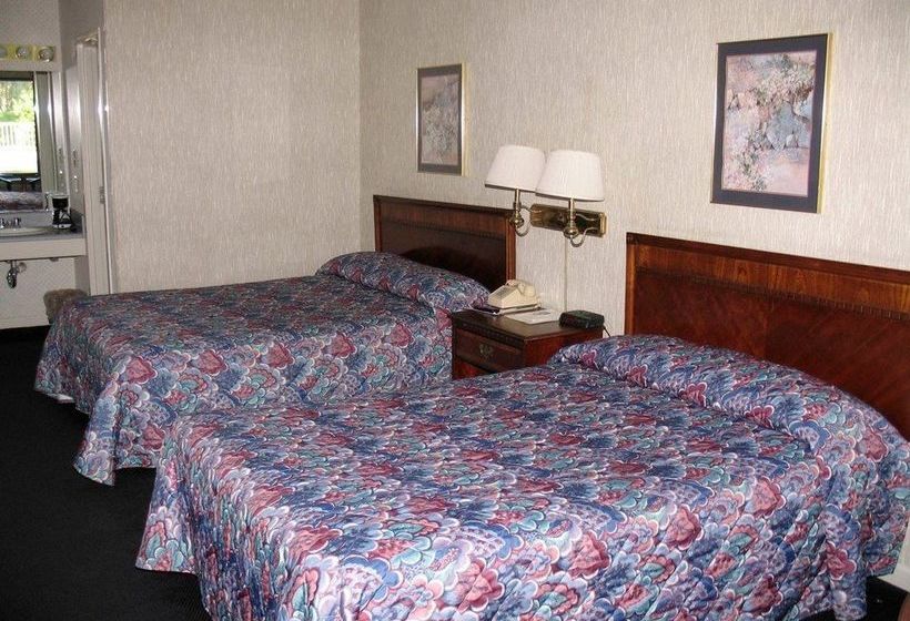 فندق على الطريق Quality Inn