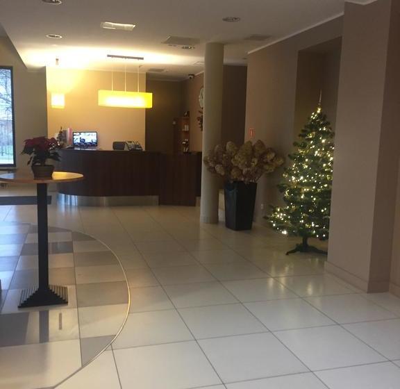 Pod Grotem Hotel Warsaw