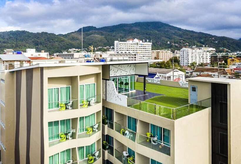 Ratana Patong Beach Hotel By Shanaya