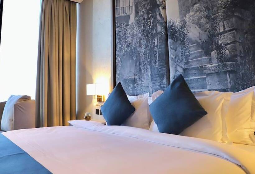 Five Seasons Hotel & Spa