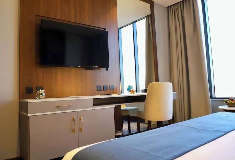 Five Seasons Hotel & Spa