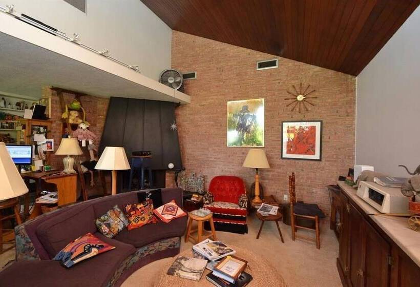 Ann Arbor Bed And Breakfast