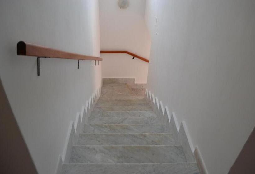 Bed and Breakfast Casa Vacanze Dei Navigatori On The Sea