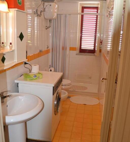 Bed and Breakfast Casa Vacanze Dei Navigatori On The Sea