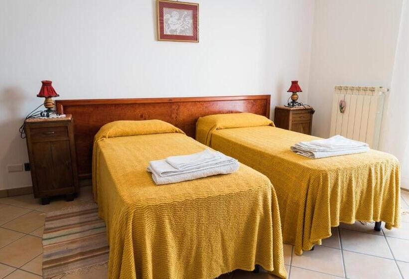 ベッドアンドブレックファースト Torre Ancinale