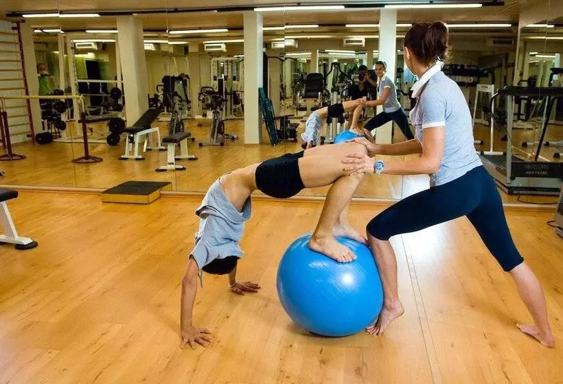 Hotelli Active