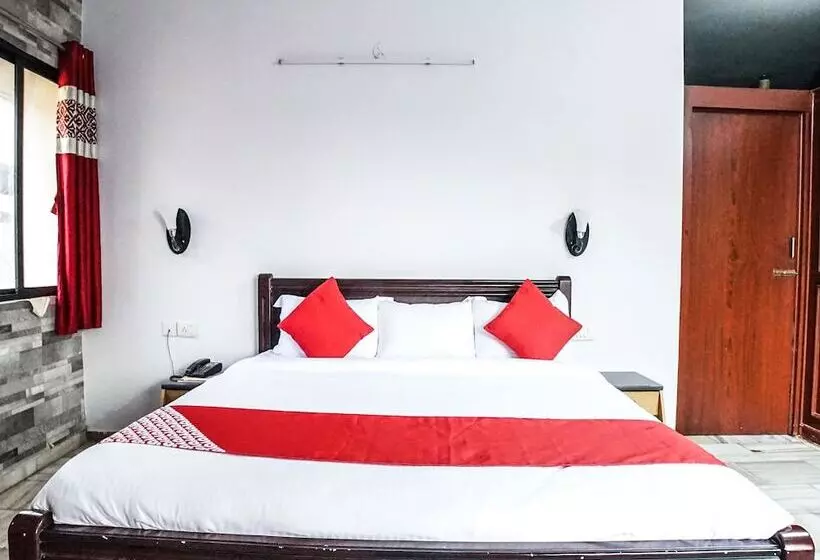 هتل Capital O 12906 Amrutha Grand