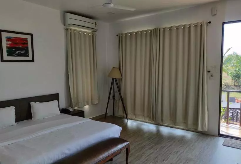 Hotelli Exotica Beach Retreats Diveagar