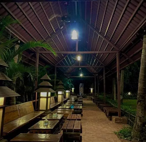 Hotelli Exotica Beach Retreats Diveagar