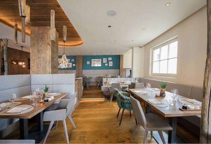 فندق Goldene Traube