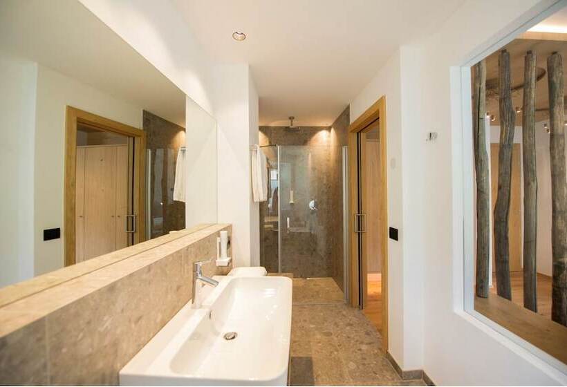 فندق Goldene Traube