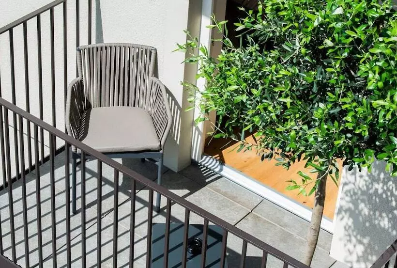 Hotelli Goldene Traube
