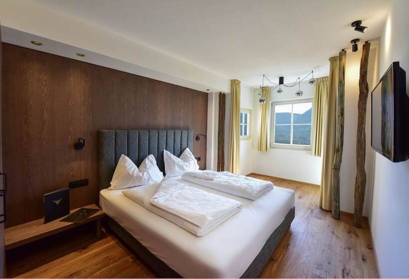 فندق Goldene Traube