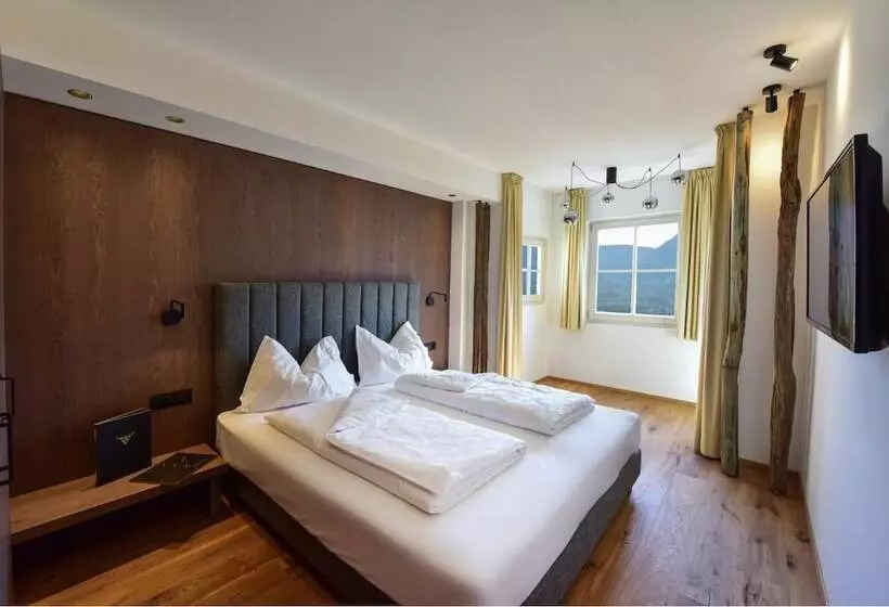 Hotelli Goldene Traube