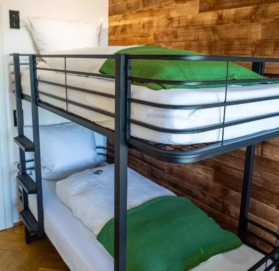 Hotelli Zum Burggraf