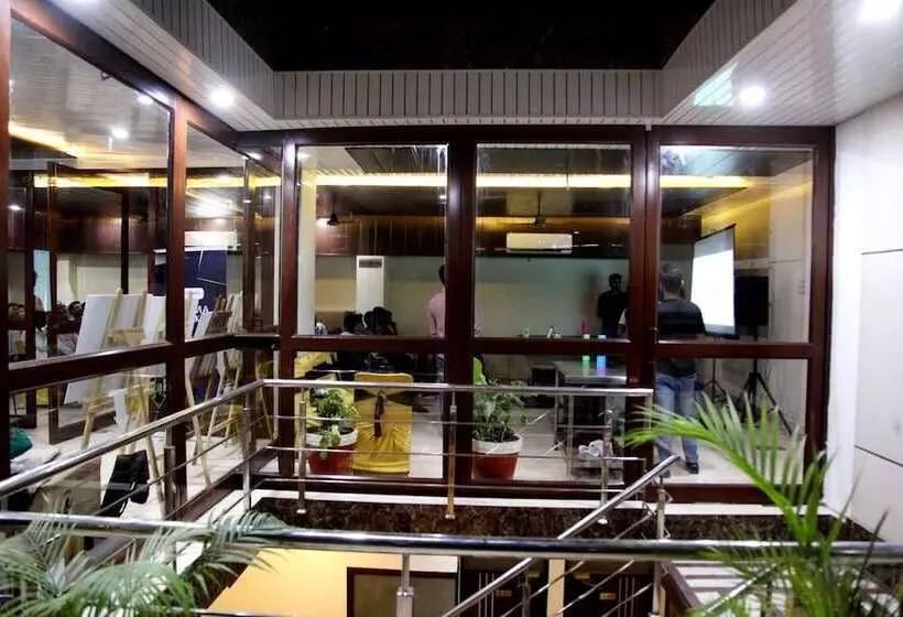 Hotelli Shagun Residency