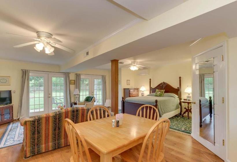 Marl Inn Bed And Breakfast