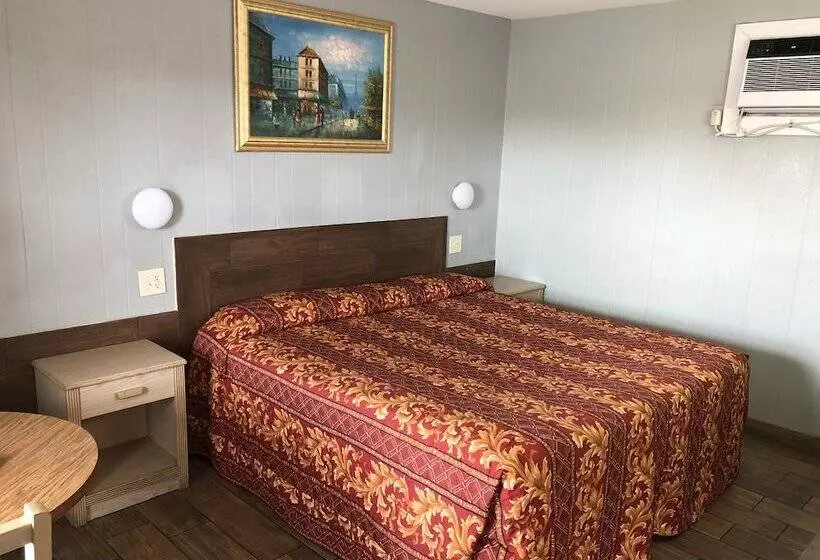 モーテル Budget Inn