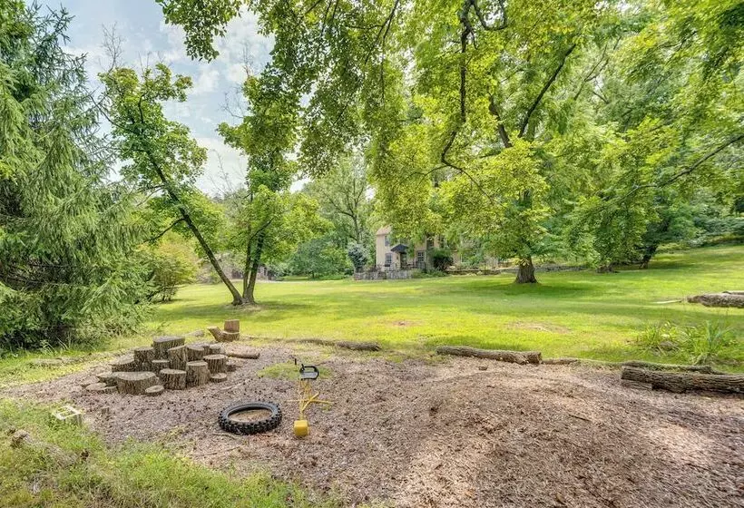 Family Friendly Pottstown Home W/ On Site Pond!