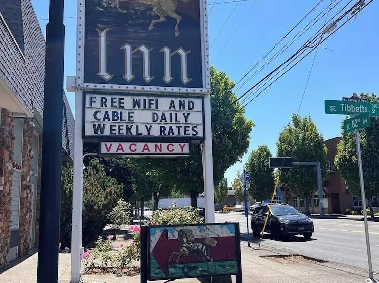 هتل Unicorn Inn By Oyo Portland