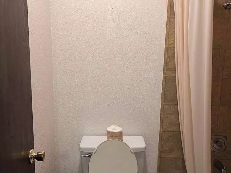 هتل Unicorn Inn By Oyo Portland