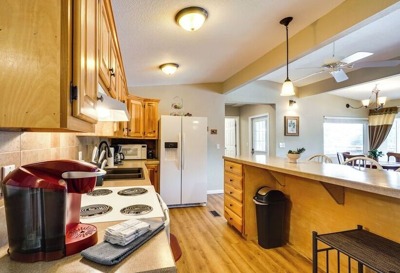 Large Lake Of The Ozarks Home: Deck, Dock & Views