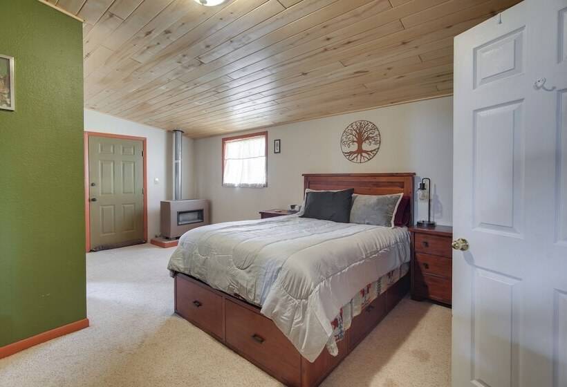Serene Saguache Haven On 40 Acres: Mountain Views!