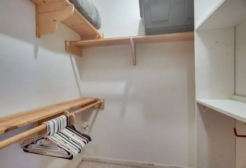 Serene Saguache Haven On 40 Acres: Mountain Views!