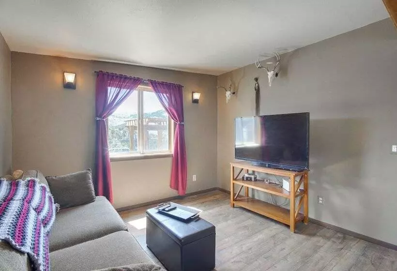 Serene Saguache Haven On 40 Acres: Mountain Views!