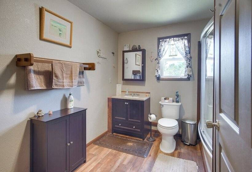 Serene Saguache Haven On 40 Acres: Mountain Views!