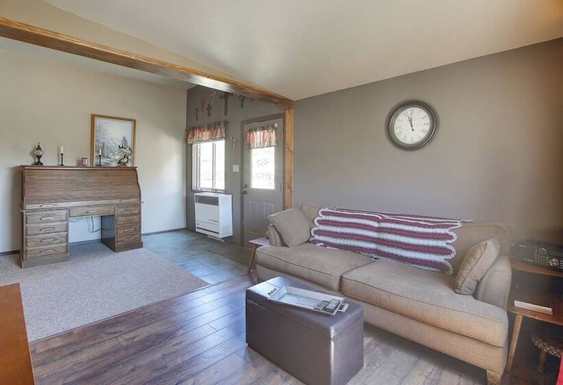 Serene Saguache Haven On 40 Acres: Mountain Views!