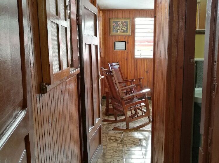 Aamiaismajoitus (B&B) Casa Norge Y Nelida