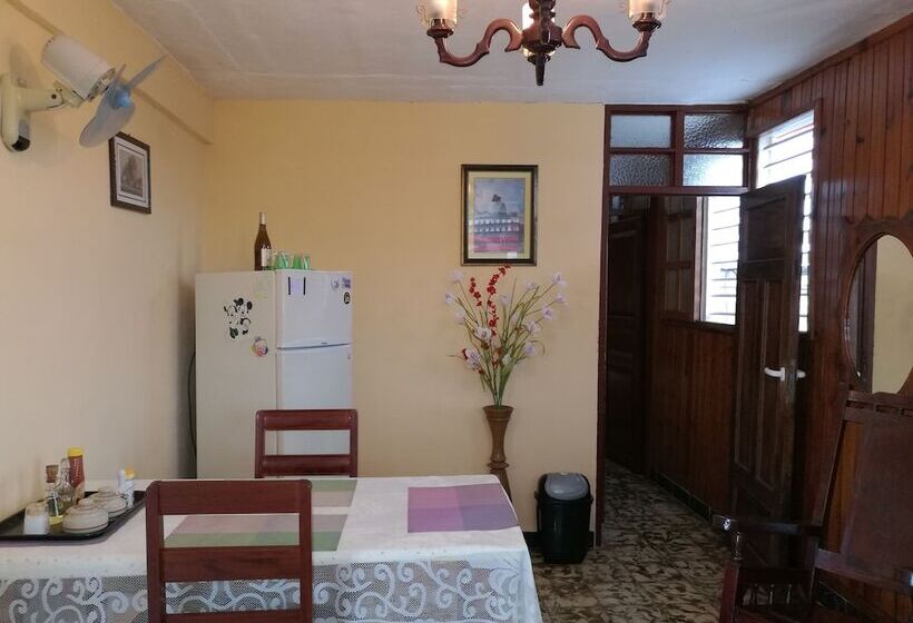 Aamiaismajoitus (B&B) Casa Norge Y Nelida