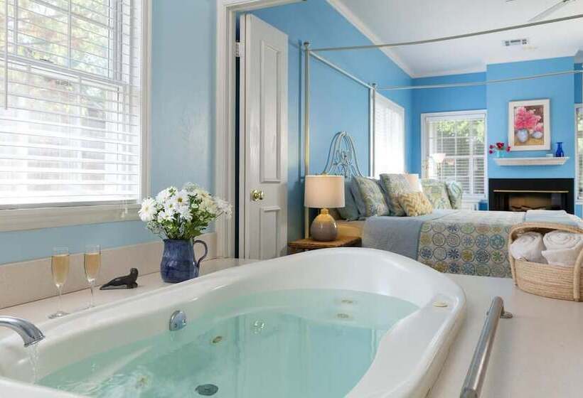 تختخواب و صبحانه Montford Inn & Cottages