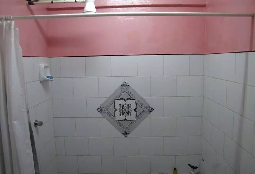 Blueroom & Hostal Saiz