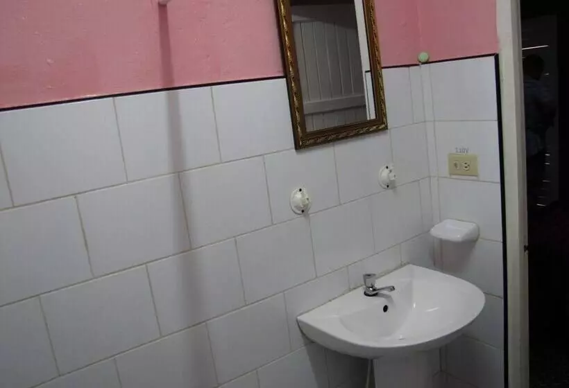 Blueroom & Hostal Saiz