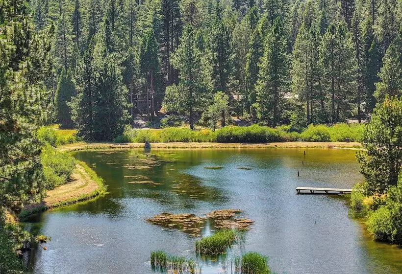 California Mountain Cabin W/ Lake Access & Deck!
