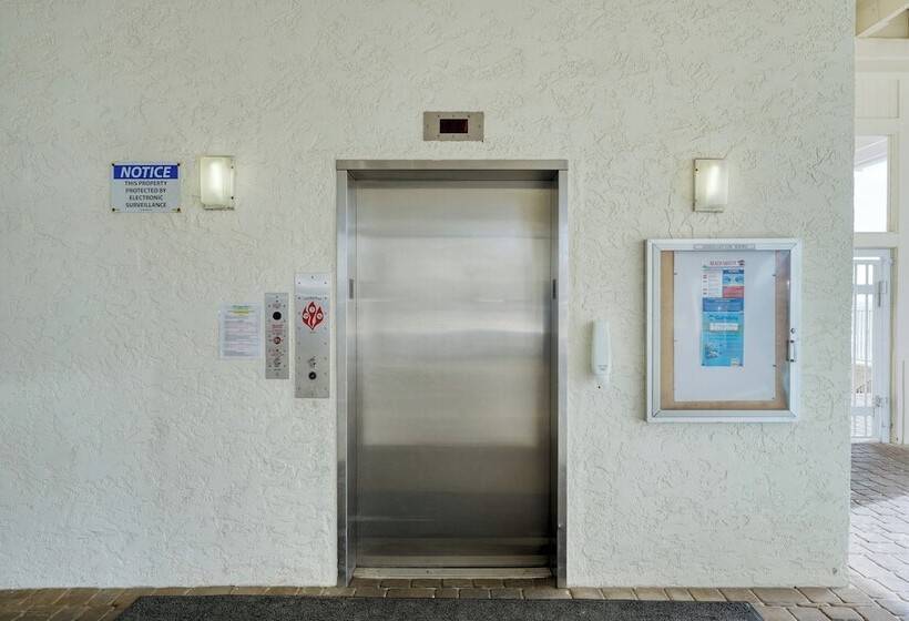 Fontainebleau 335 By Avantstay Beachfront Access