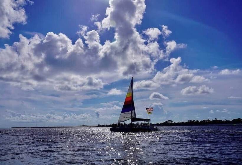 Fontainebleau 335 By Avantstay Beachfront Access