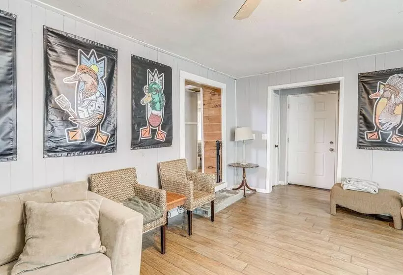 Greers Ferry Home W/ Fire Pit Near Shiloh Marina!