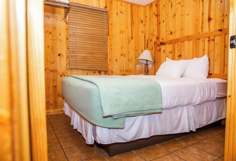 فندق Montauk Lodge