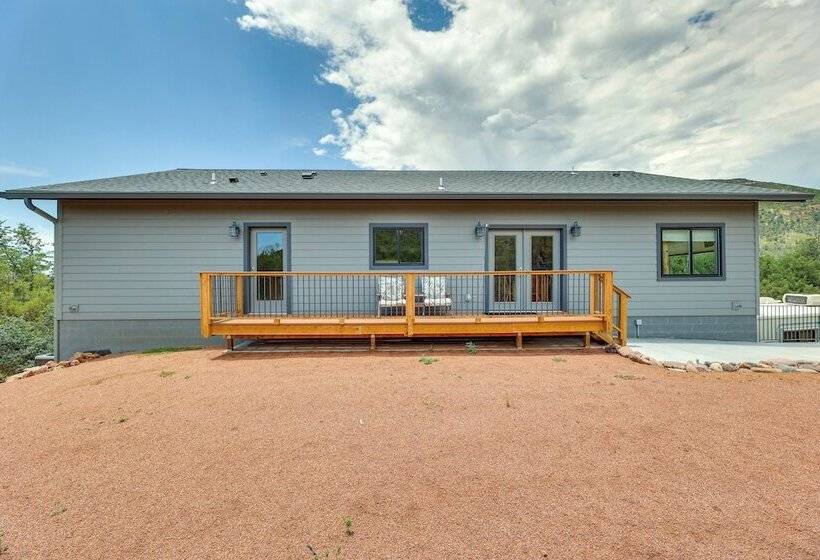 Peaceful Payson Retreat: Fish, Hike & Explore!