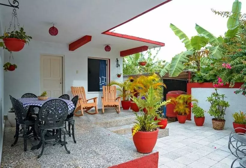ペンション Casa Esthercita